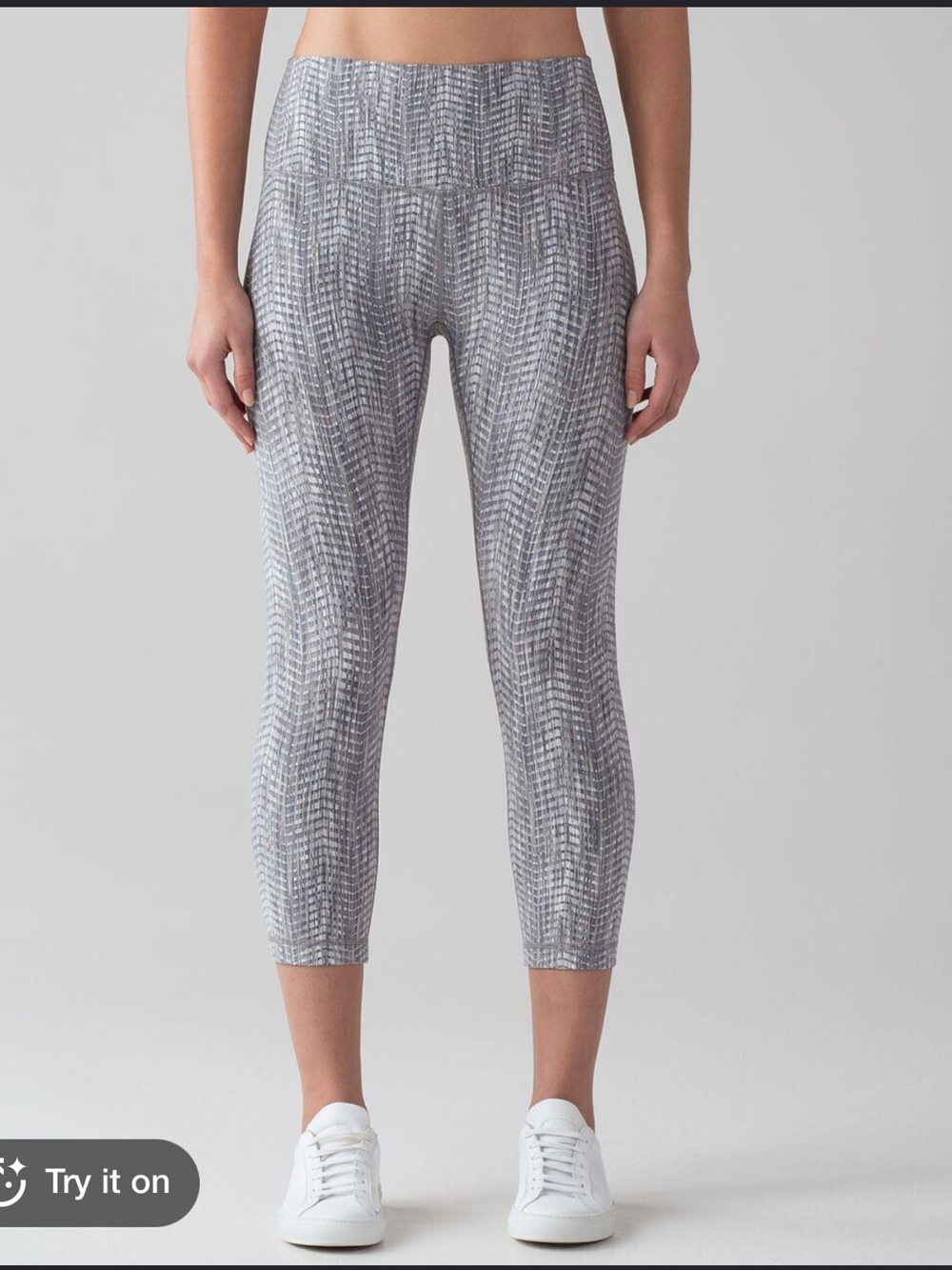 Lululemon Wunder Under 6 cropped arrow jacquard leggings align